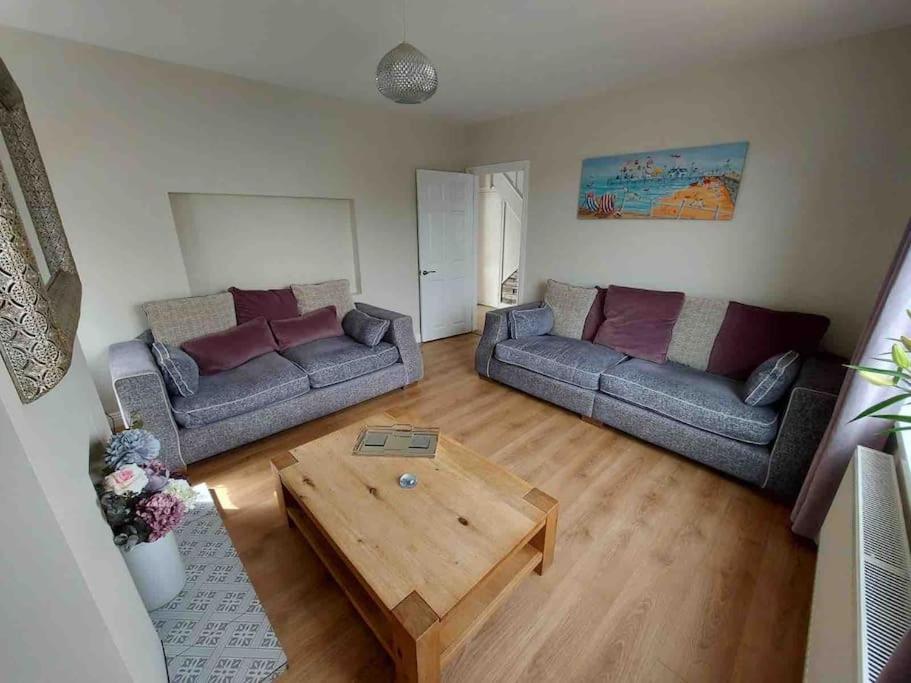 Modern 4 Bedroom House In Weymouth Sunny Corner Exterior photo
